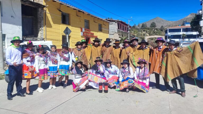 Estudiantes de la especialidad de Producción Agropecuaria